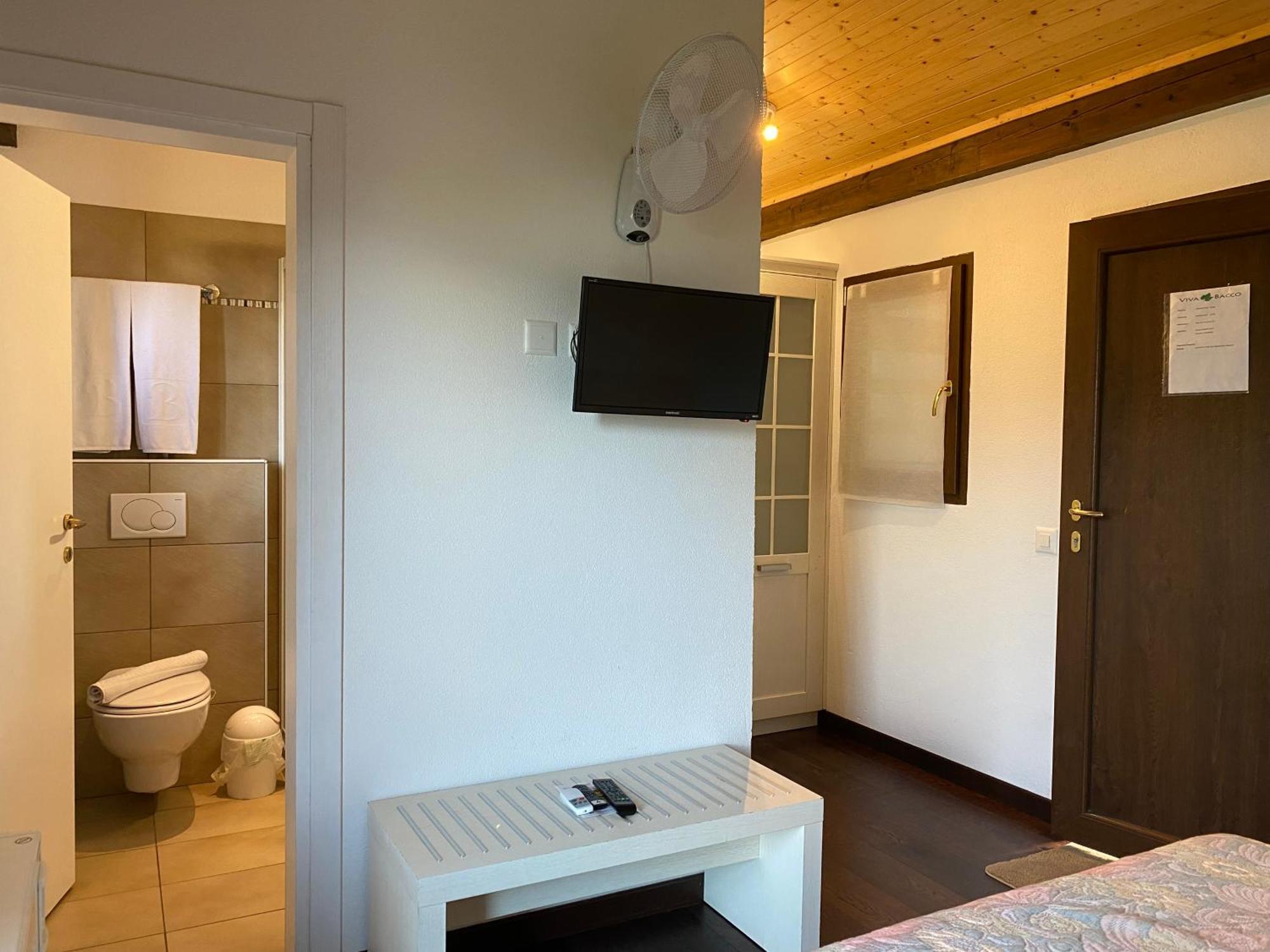 Viva Bacco Bed and Breakfast Gambarogno Εξωτερικό φωτογραφία
